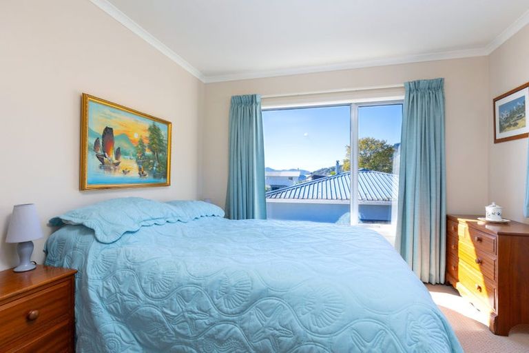 Photo of property in 255 Waikawa Road, Waikawa, Picton, 7220