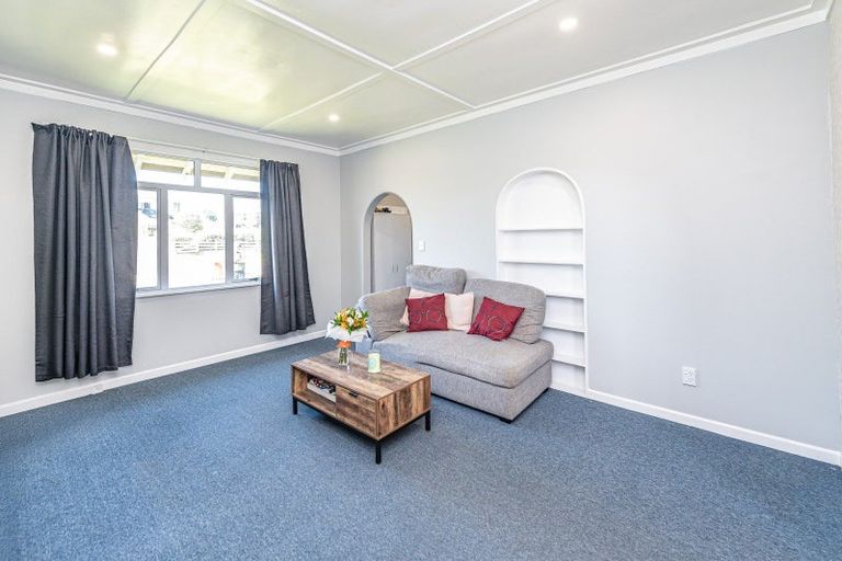 Photo of property in 17 Matai Street, Castlecliff, Whanganui, 4501