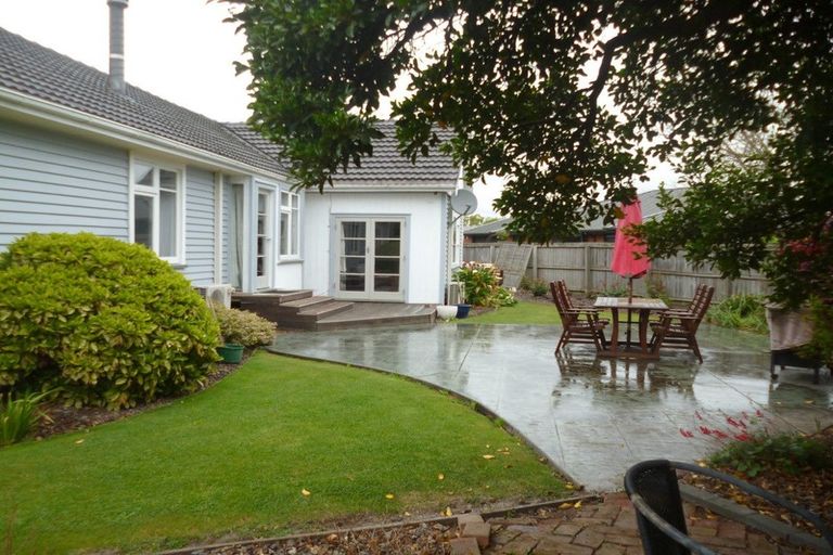 Photo of property in 49c Halswell Road, Hillmorton, Christchurch, 8025