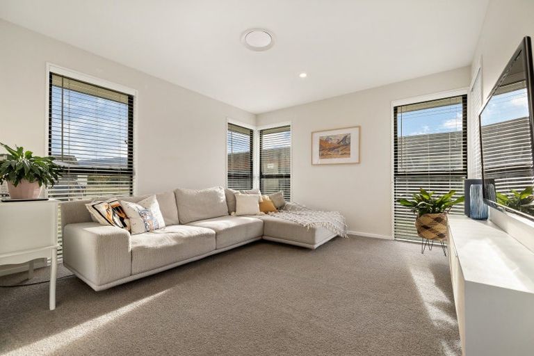 Photo of property in 11 Myles Way, Lower Shotover, Queenstown, 9304