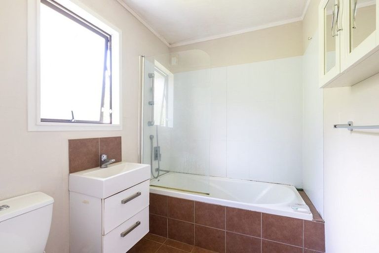 Photo of property in 15a Armitage Road, Wellsford, 0900