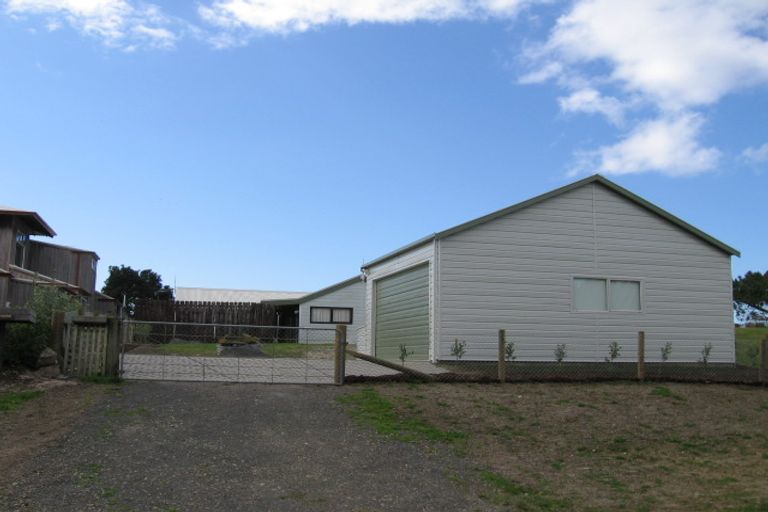 Photo of property in 220 Mangakahia Drive, Whangapoua, Coromandel, 3582