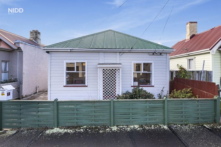 Photo of property in 33 Loyalty Street, Forbury, Dunedin, 9012