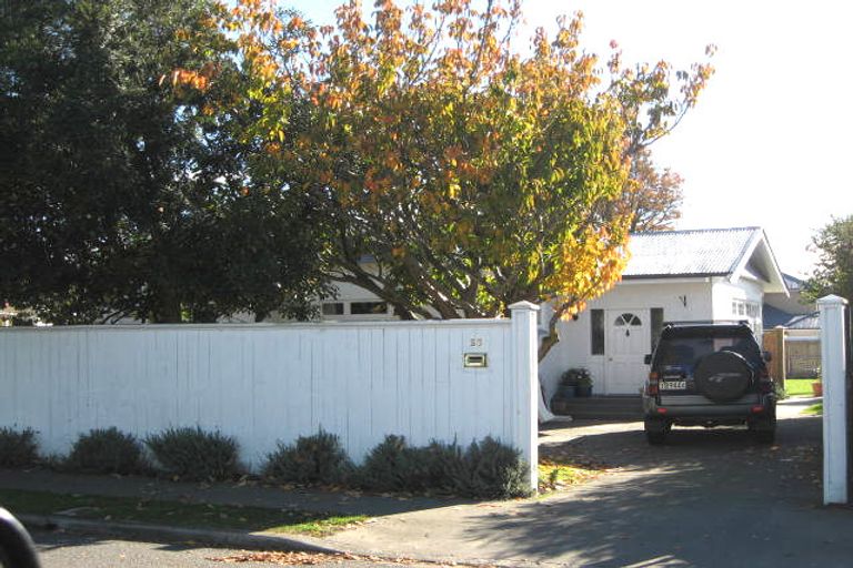 Photo of property in 55 Jeffreys Road, Fendalton, Christchurch, 8052