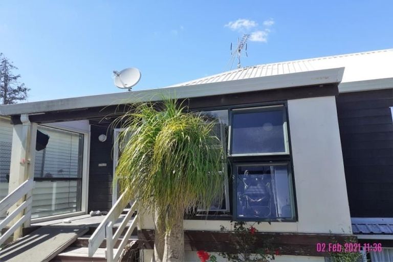 Photo of property in 2/15 Kohiwi Road, Manurewa, Auckland, 2102