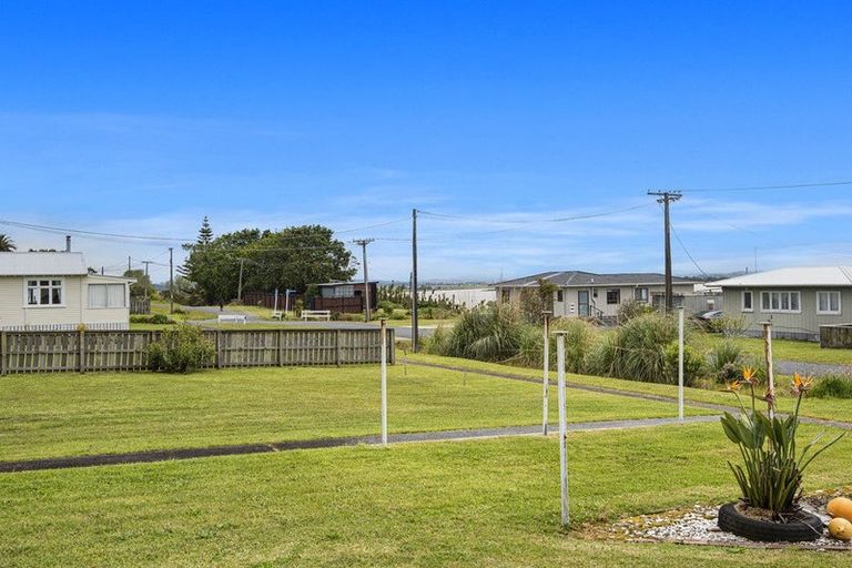 Photo of property in 29 Walker Terrace, Te Kopuru, 0391