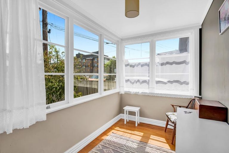 Photo of property in 24 Tory Street, Petone, Lower Hutt, 5012