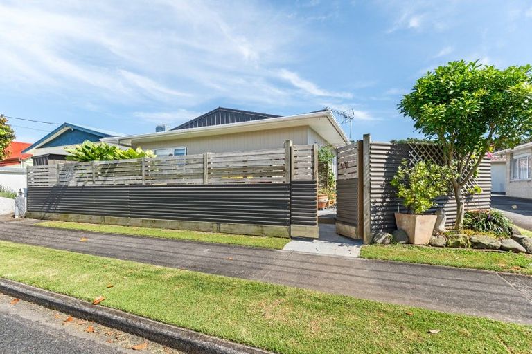 Photo of property in 5/36 Hine Street, New Plymouth, 4310