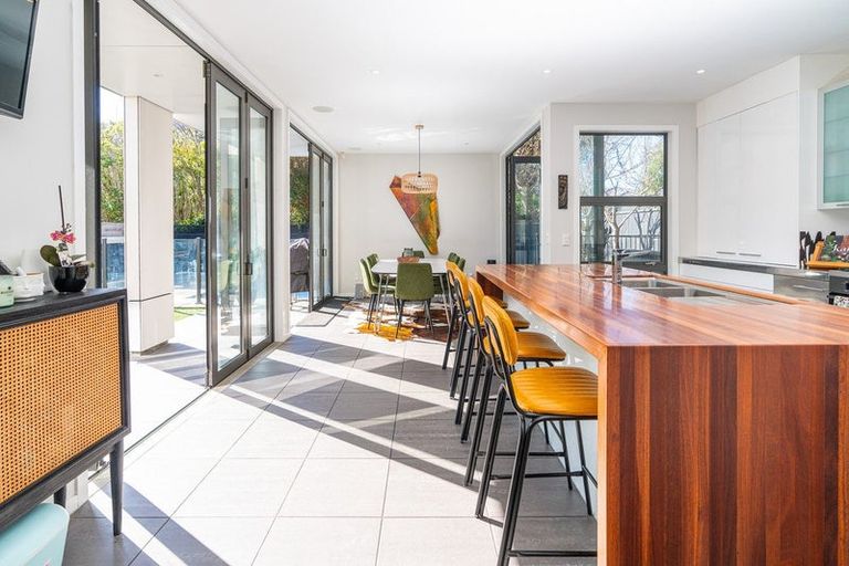 Photo of property in 94a Khandallah Road, Khandallah, Wellington, 6035