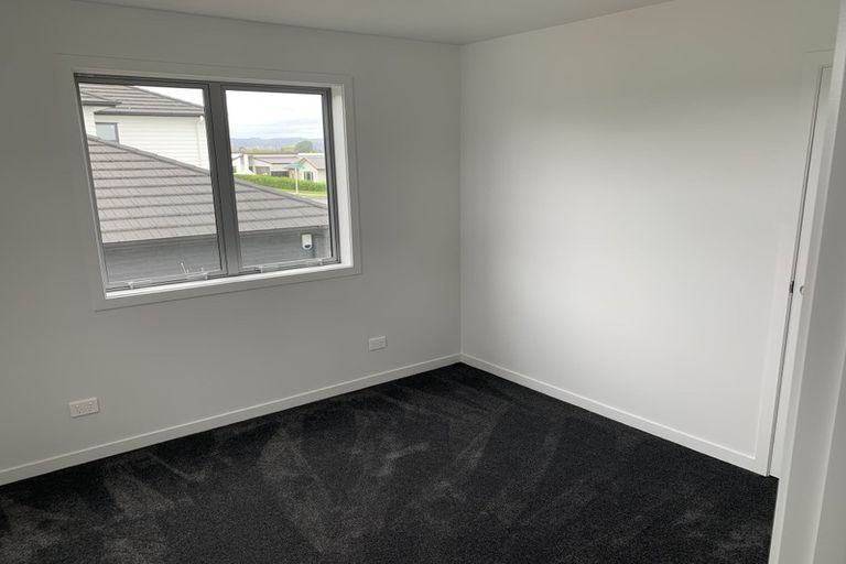 Photo of property in 21 Kabardin Street, Karaka, Papakura, 2113