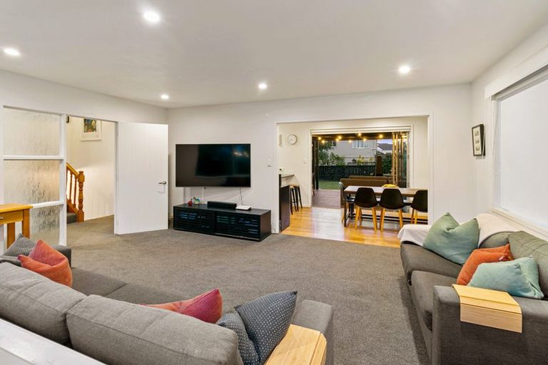 Photo of property in 53 Gordon Avenue, Forrest Hill, Auckland, 0620