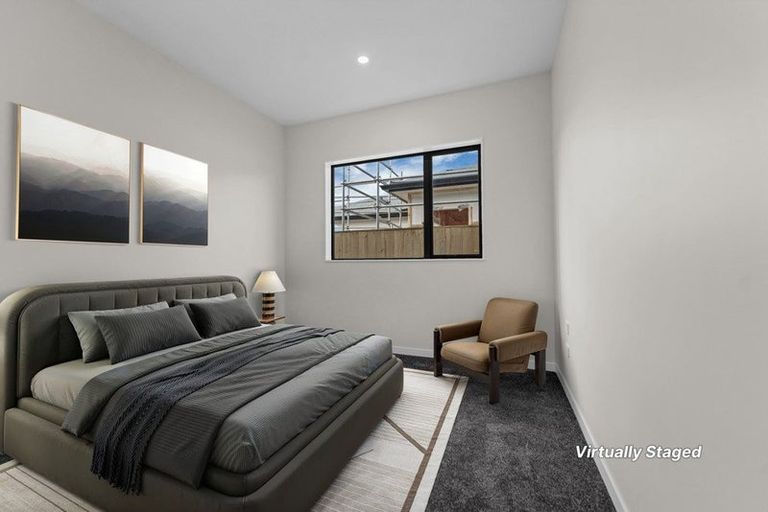 Photo of property in 31 Korowhiti Road, Clarks Beach, 2122