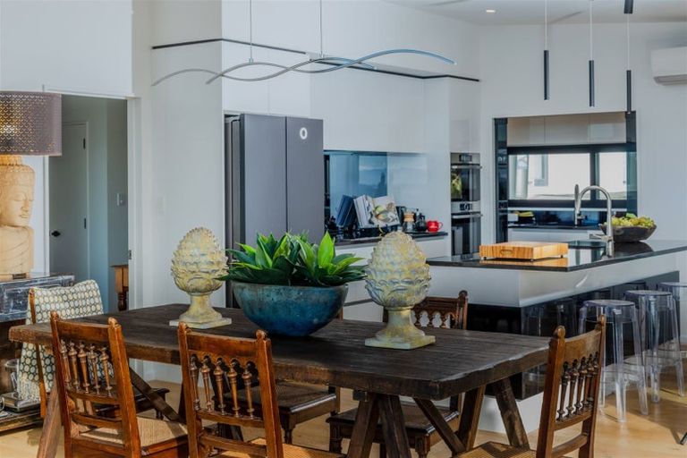 Photo of property in 29 Soleares Avenue, Mount Pleasant, Christchurch, 8081