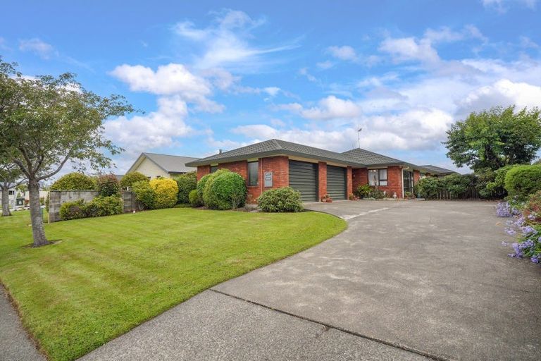 Photo of property in 22 Craig Street, Waikiwi, Invercargill, 9810