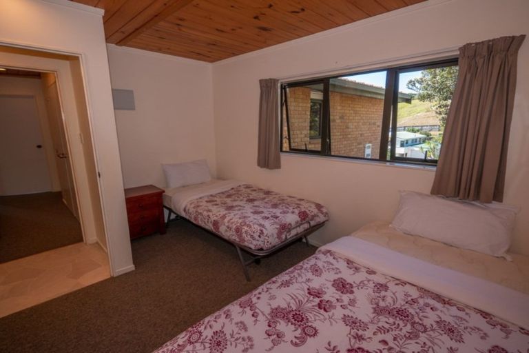 Photo of property in 33 Stratford Drive, Cable Bay, 0420