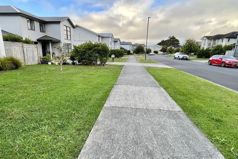 Photo of property in 89 Mackay Drive, Greenhithe, Auckland, 0632