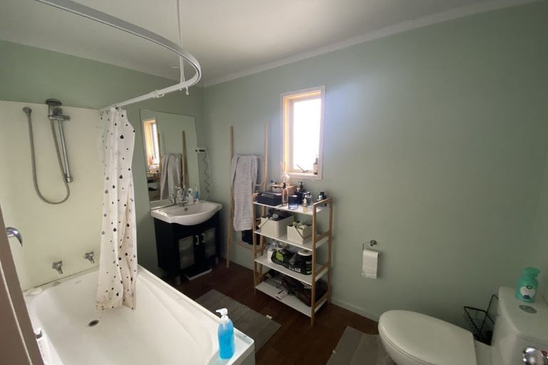 Photo of property in 2-3/240 Clayton Road, Pukehangi, Rotorua, 3015