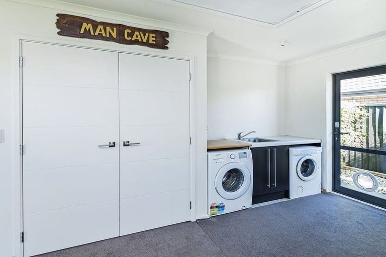 Photo of property in 25 Navy Loop, Rolleston, 7614