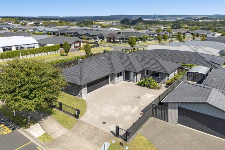 Photo of property in 8 Te Ranga Memorial Drive, Pyes Pa, Tauranga, 3112