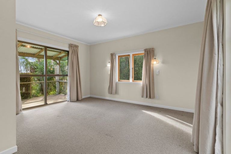 Photo of property in 950 Oneriri Road, Kaiwaka, 0573