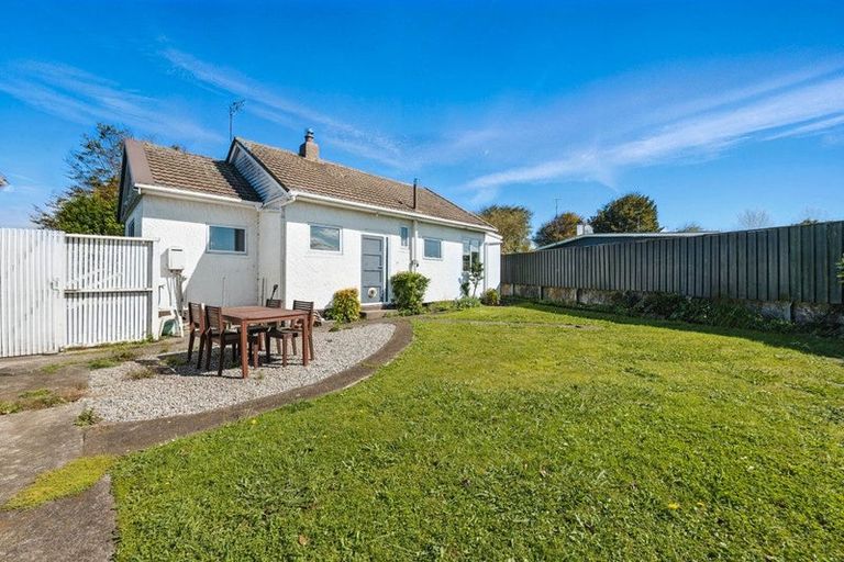 Photo of property in 466 Broadway, Stratford, 4332