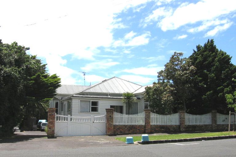 Photo of property in 14 Claude Road, Epsom, Auckland, 1023