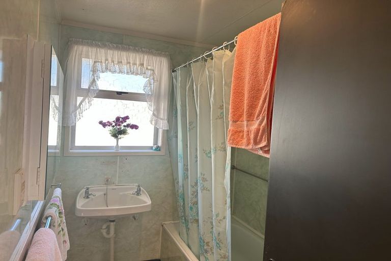 Photo of property in 4 Connolly Place, Huntly, 3700