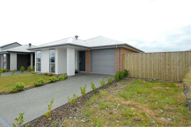 Photo of property in 9 Eric Melrose Lane, Halswell, Christchurch, 8025