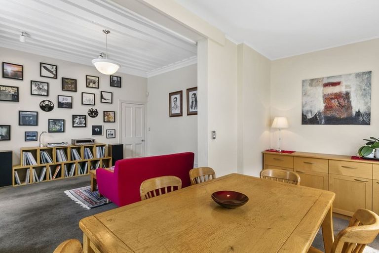 Photo of property in 106 Hill Street, Thorndon, Wellington, 6011