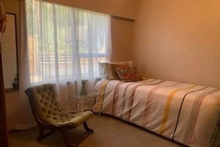 Photo of property in 8 Mountain Road, Morningside, Whangarei, 0110