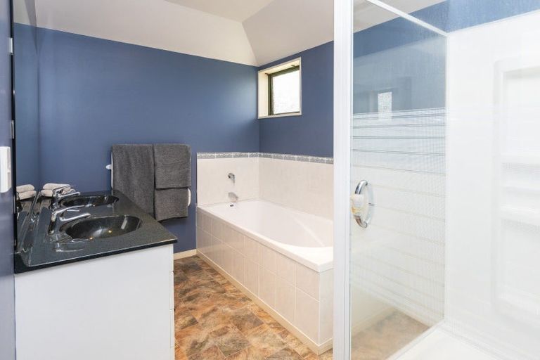 Photo of property in 3 Ginaty Lane, Aidanfield, Christchurch, 8025