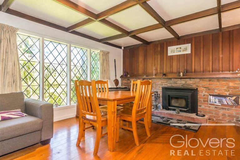 Photo of property in 18 Tanekaha Road, Titirangi, Auckland, 0604