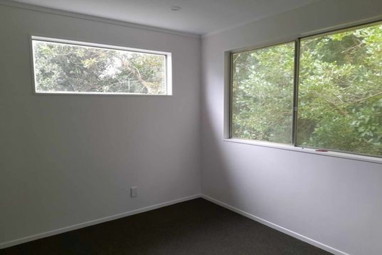 Photo of property in 1/96 Severn Street, Island Bay, Wellington, 6023