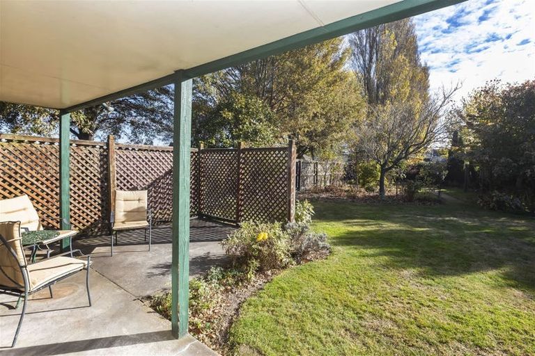 Photo of property in 25a Sayers Crescent, Ilam, Christchurch, 8041