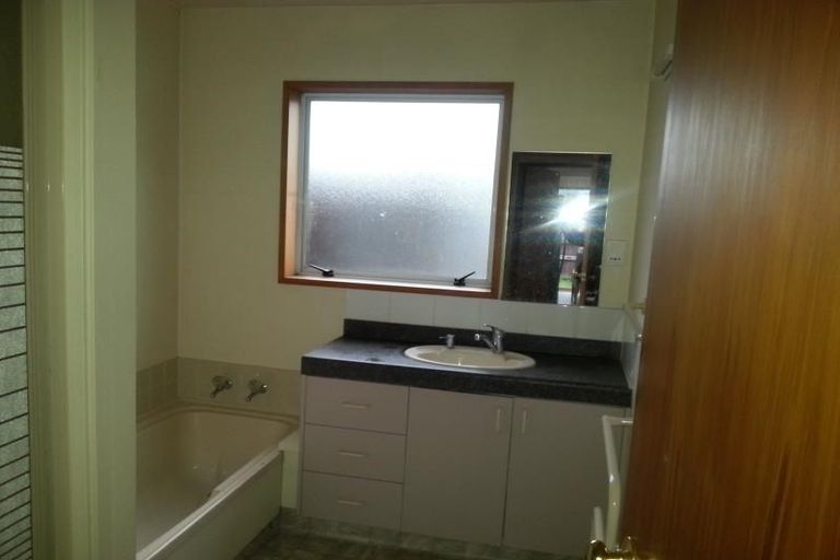 Photo of property in 7/10 Nanette Street, Upper Riccarton, Christchurch, 8041