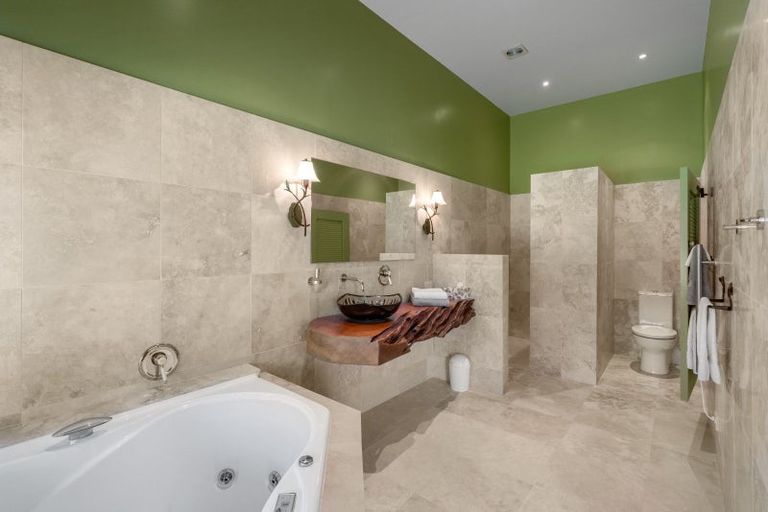 Photo of property in 82 Opoutere Road, Whangamata, 3691