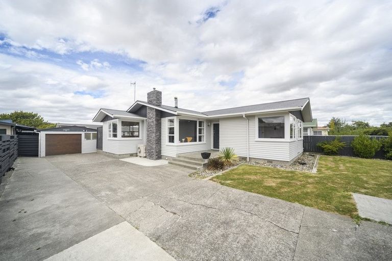 Photo of property in 23 Langley Avenue, Milson, Palmerston North, 4414