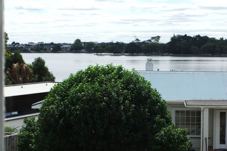 Photo of property in 32 Lake Crescent, Hamilton Lake, Hamilton, 3204