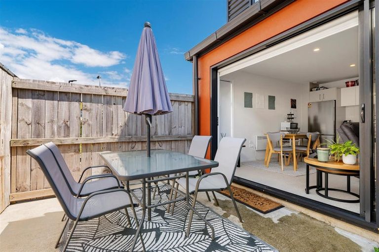 Photo of property in 43/17 Owens Place, Mount Maunganui, 3116