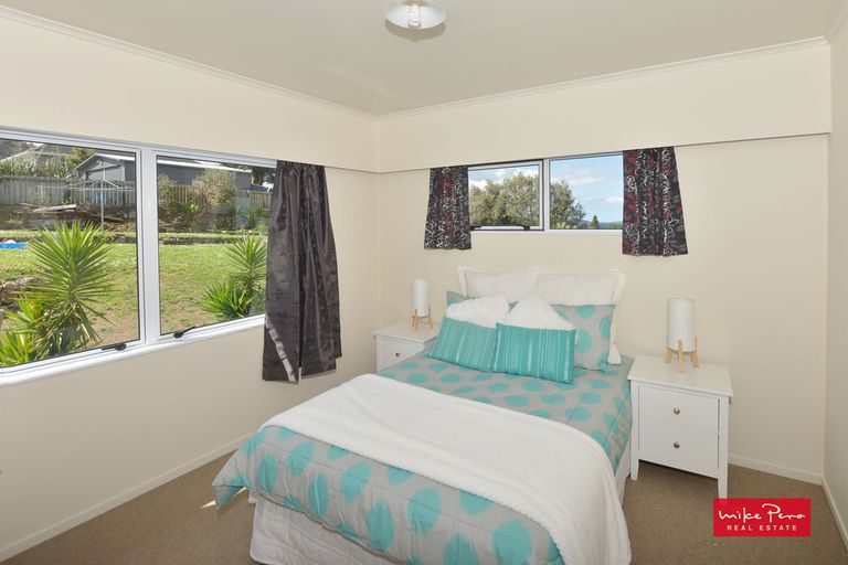Photo of property in 8 Lake Ora Road, Te Kamo, Whangarei, 0112