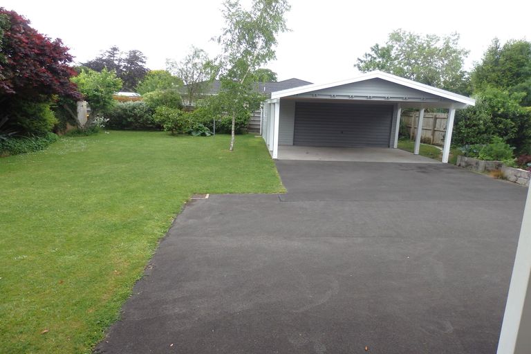 Photo of property in 11 Weld Street, Cambridge, 3434