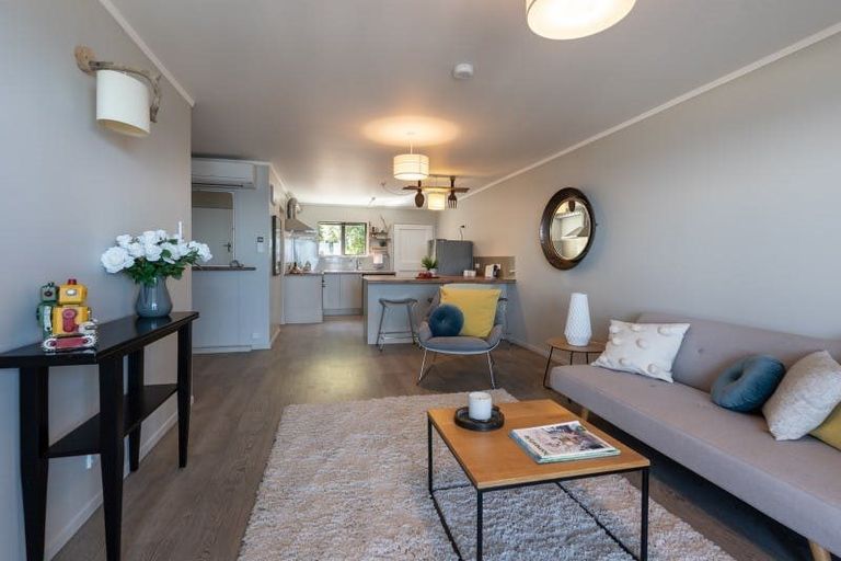 Photo of property in 12/410 The Esplanade, Island Bay, Wellington, 6023