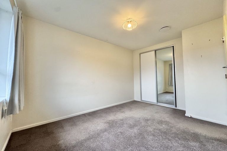 Photo of property in 4/100 Office Road, Merivale, Christchurch, 8014