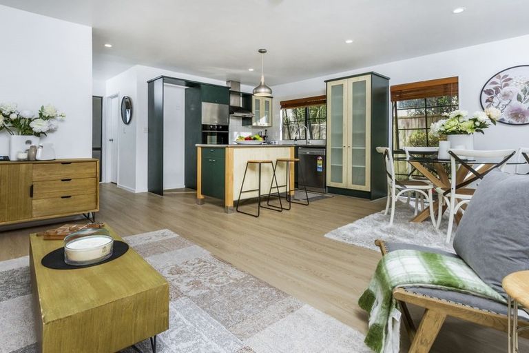 Photo of property in Casa Bella, 12/427 Albany Highway, Albany, Auckland, 0632