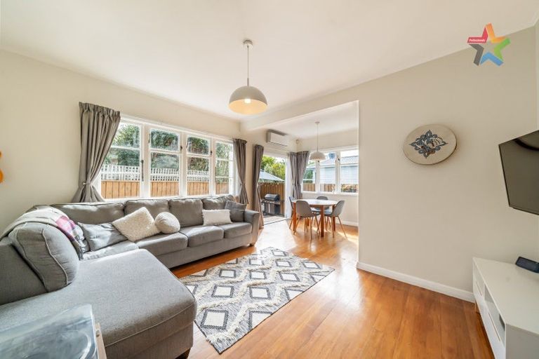 Photo of property in 15 Tyndall Street, Waiwhetu, Lower Hutt, 5010