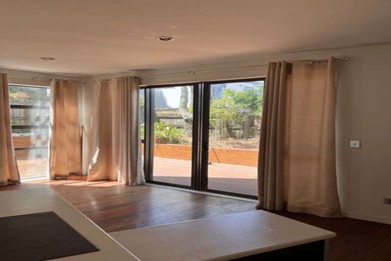 Photo of property in 19b Nile Road, Milford, Auckland, 0620