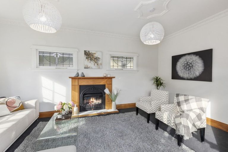Photo of property in 13 Norton Park Avenue, Fairfield, Lower Hutt, 5011