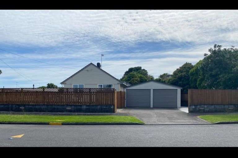 Photo of property in 18 Bedford Street, Fitzroy, New Plymouth, 4312