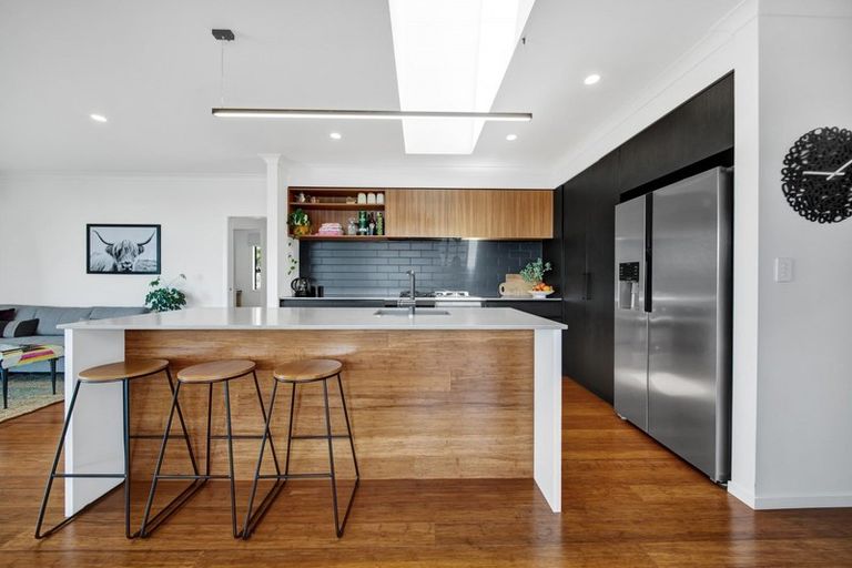 Photo of property in 46b Dillon Drive, Bell Block, New Plymouth, 4312