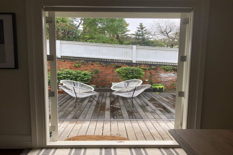 Photo of property in 9 Tudor Street, Devonport, Auckland, 0624